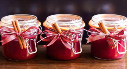 Bring the Festive Cheer with Our Edible Christmas Gifts for the Holidays